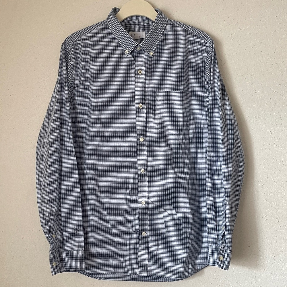 Gap Button Down Shirt